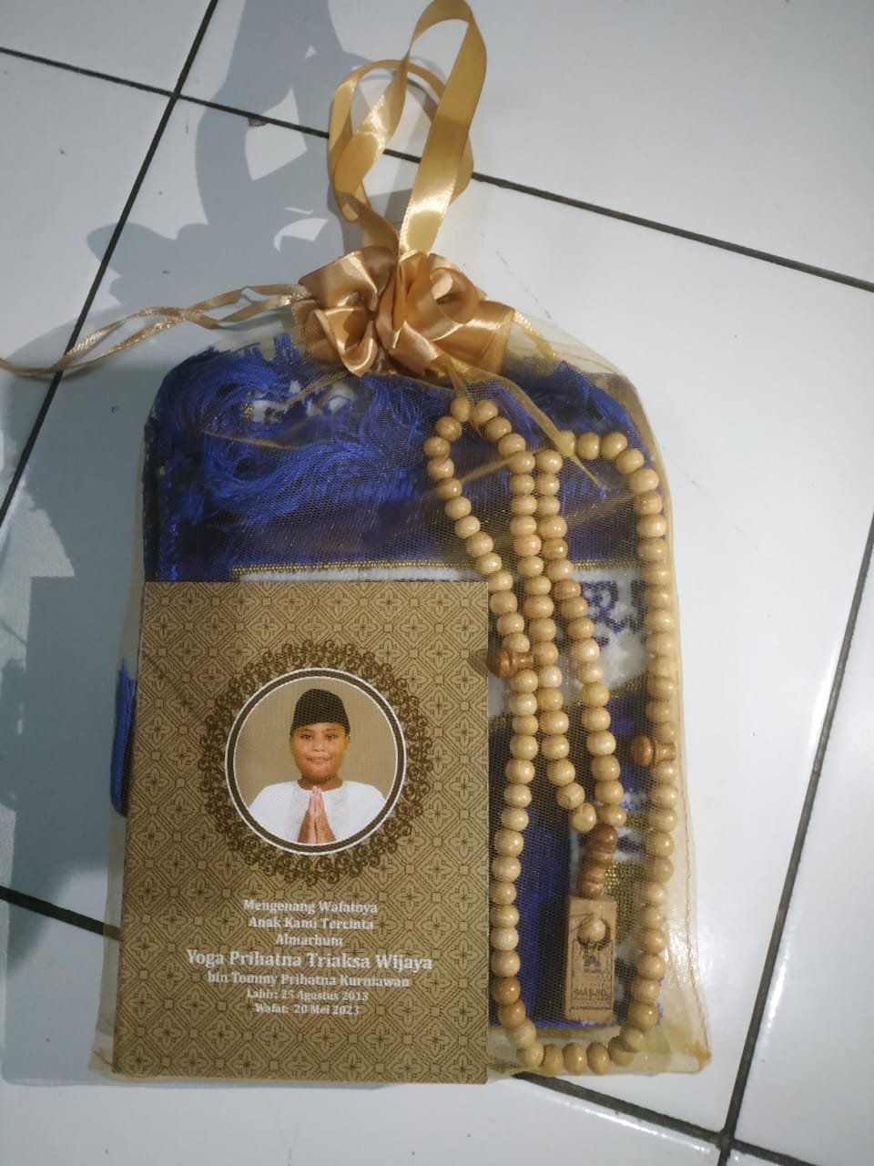 Contoh buku Yasin custom nama dan foto